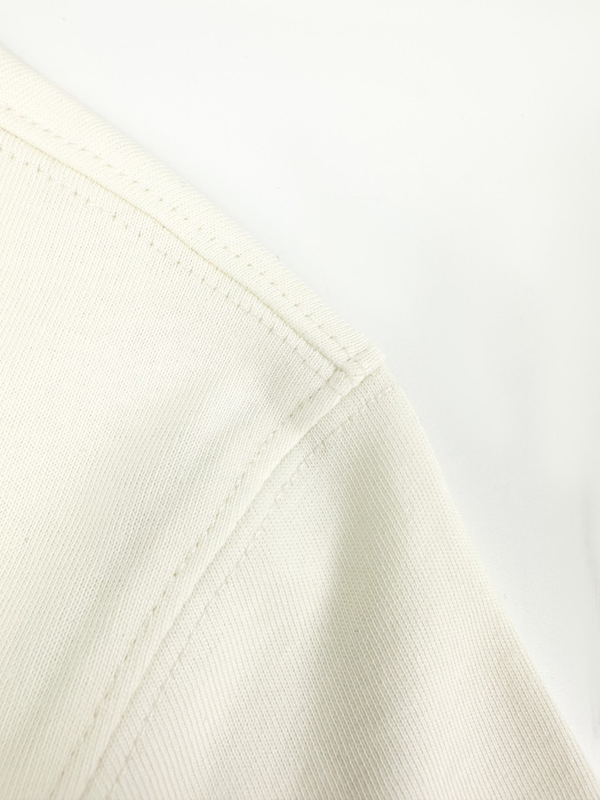 【アミ】メンズ レディース 半袖Tシャツ aat23537