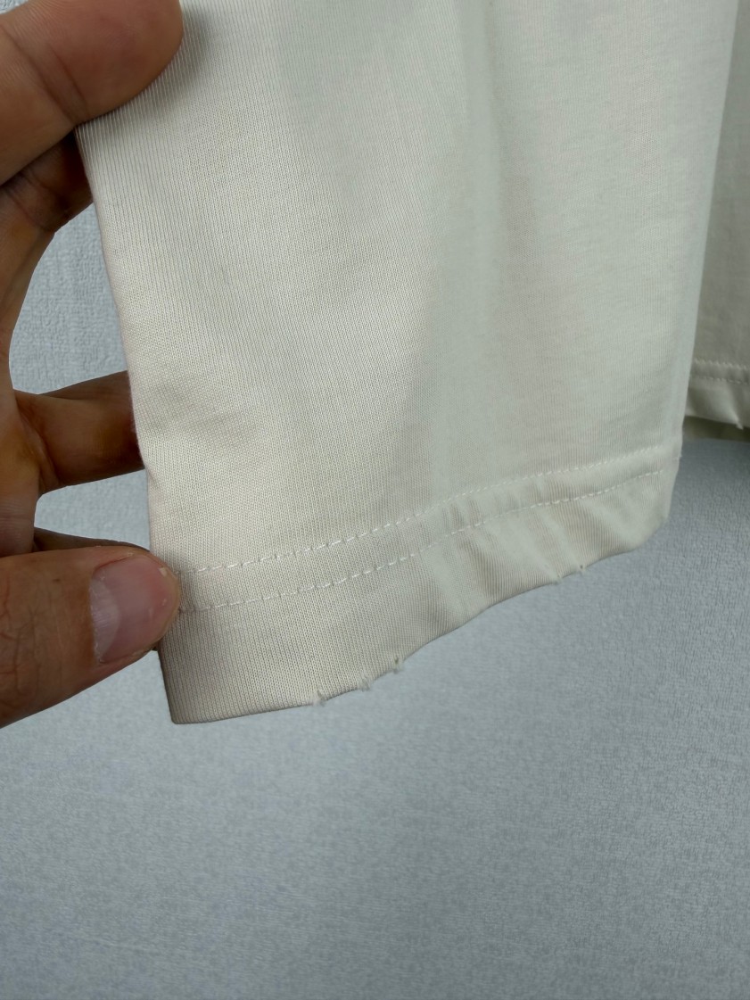 【アクネ ストゥディオ ズ】メンズ レディース 半袖Tシャツ aat23658