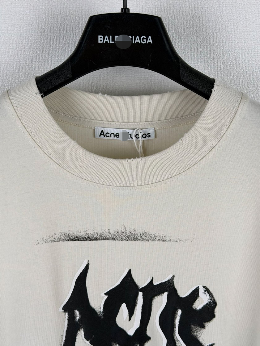 【アクネ ストゥディオ ズ】メンズ レディース 半袖Tシャツ aat23658