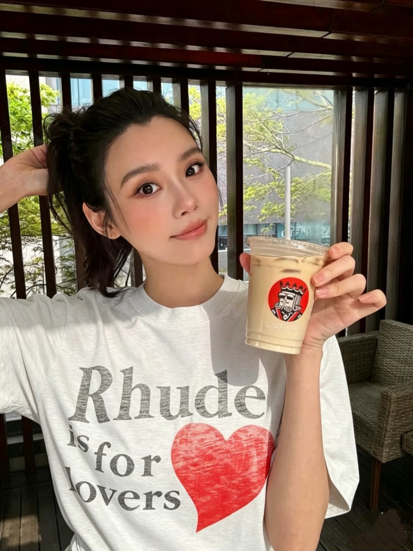 【ルード】メンズ レディース 半袖Tシャツ aat23665