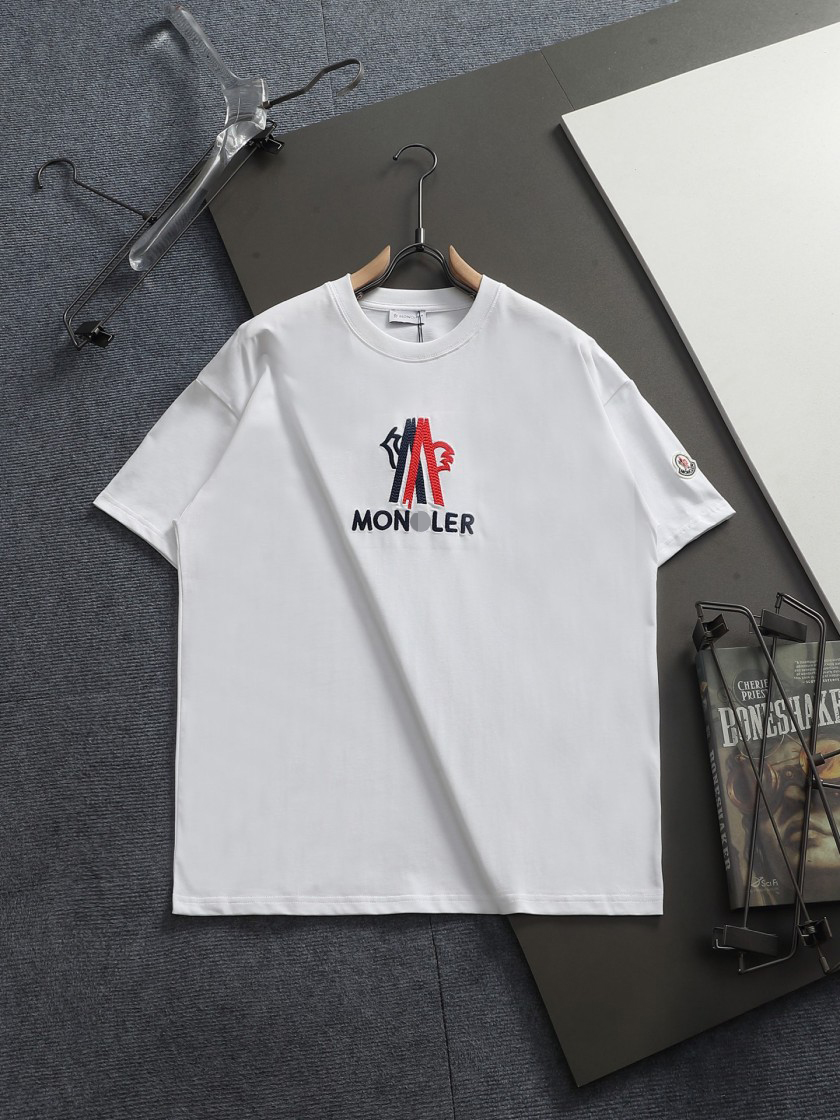 【モンクレールタイプ】メンズ レディース 半袖Tシャツ aat23672