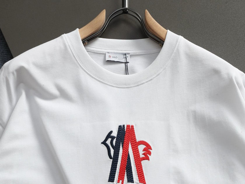 【モンクレールタイプ】メンズ レディース 半袖Tシャツ aat23672