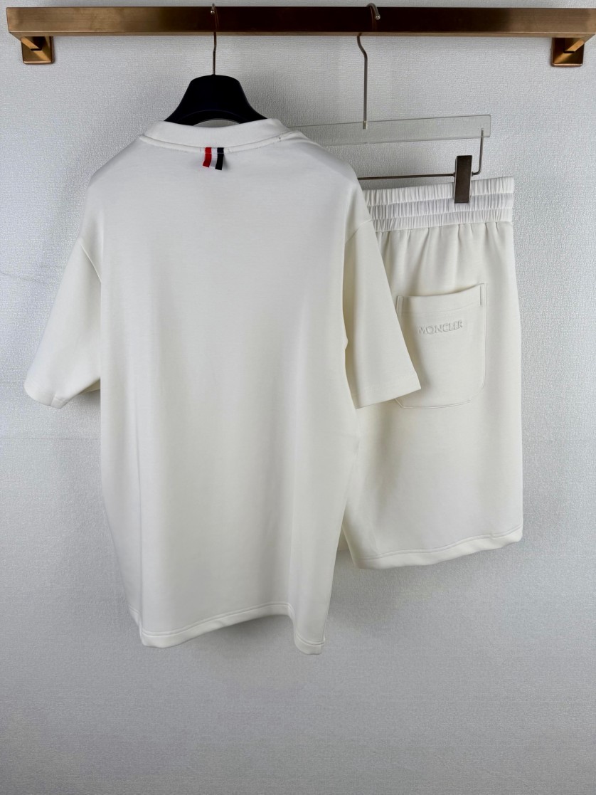 【モンクレールタイプ】メンズ レディース 半袖Tシャツ aat23725