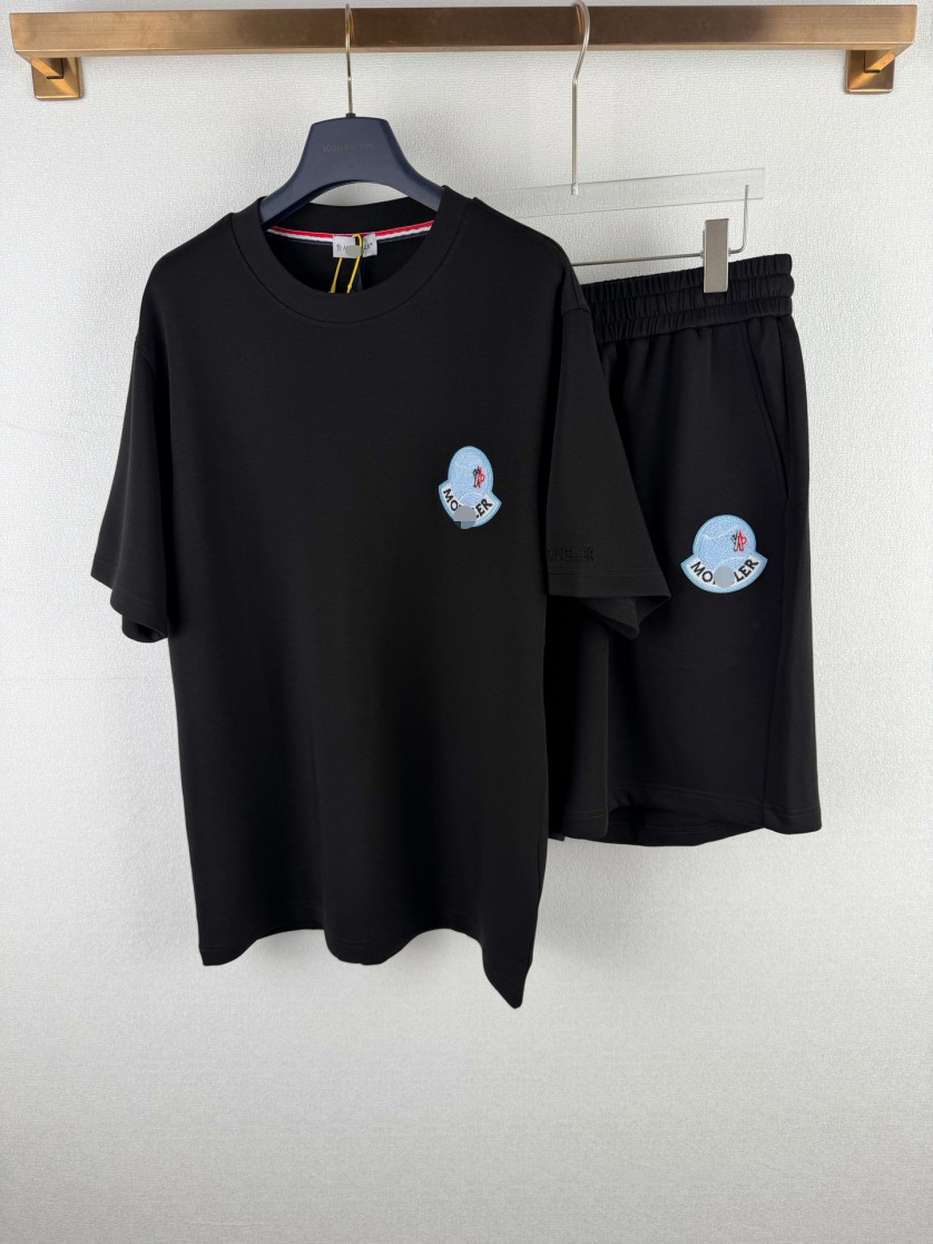 【モンクレールタイプ】メンズ レディース 半袖Tシャツ aat23725