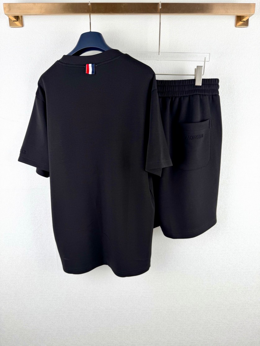 【モンクレールタイプ】メンズ レディース 半袖Tシャツ aat23725
