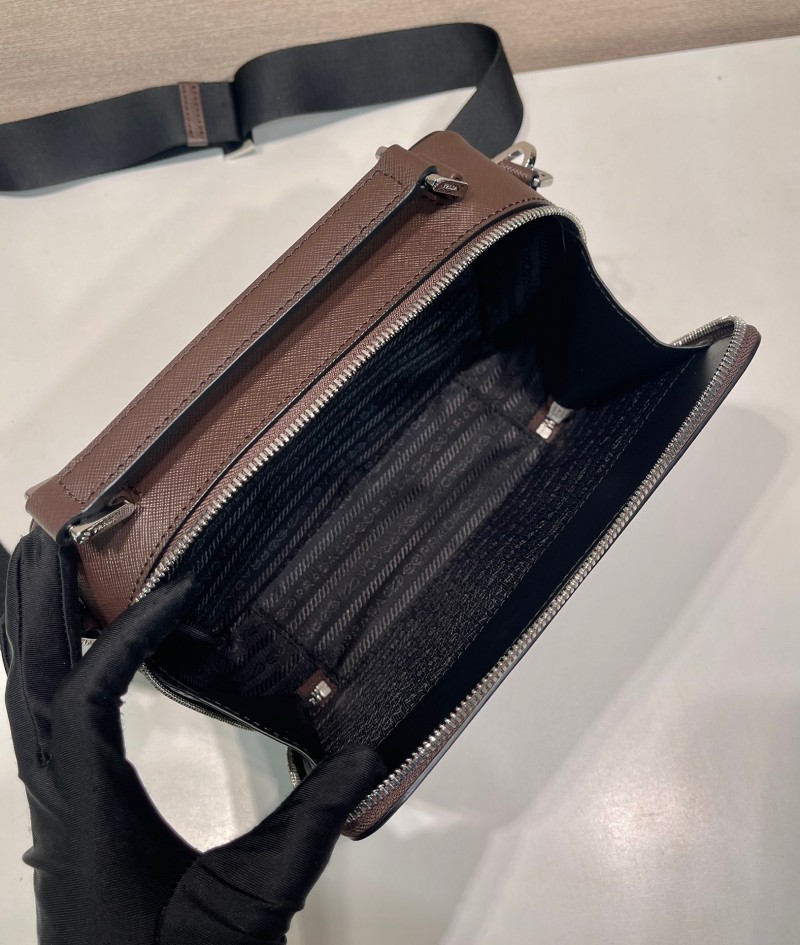プラダ  2VH069 Brique ショルダー バック