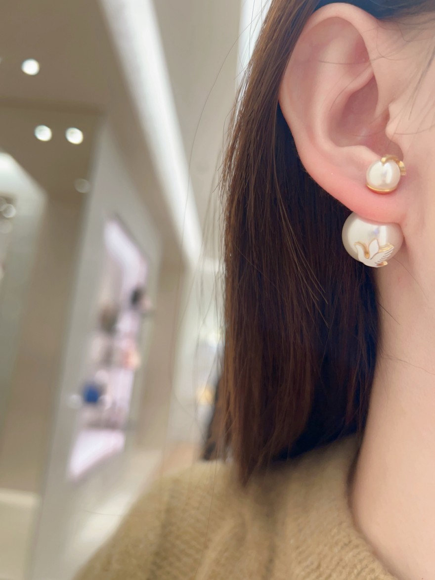 ディオールスーパーコピーゴールド イヤリング アクセサリー