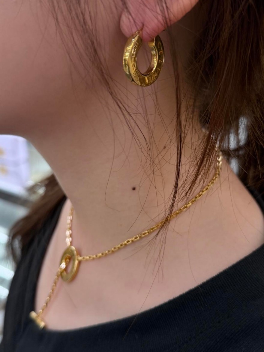 セリーヌスーパーコピー ゴールド イヤリング アクセサリー