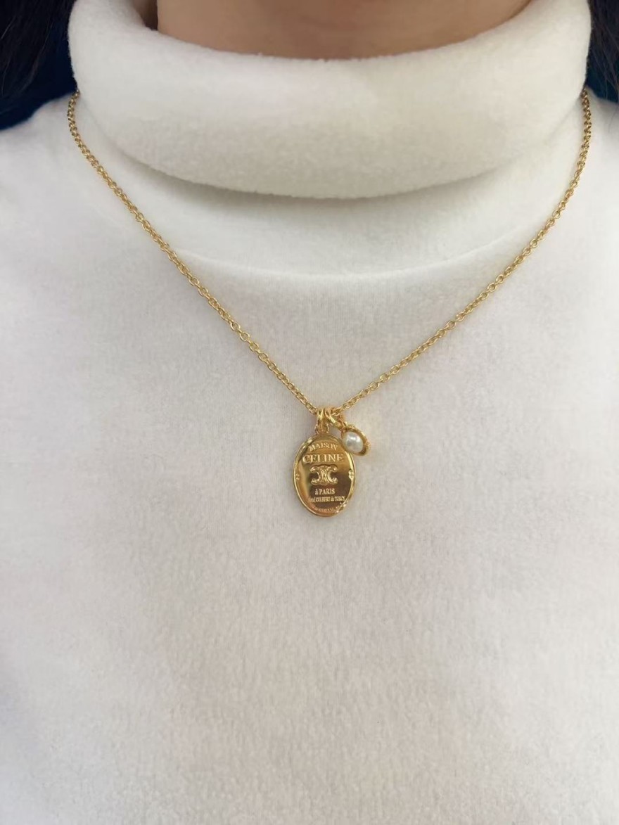 セリーヌ コピー ネックレス アクセサリー