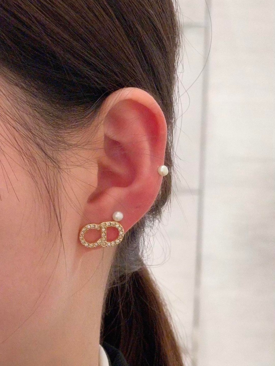ディオールタイプイヤリング アクセサリー