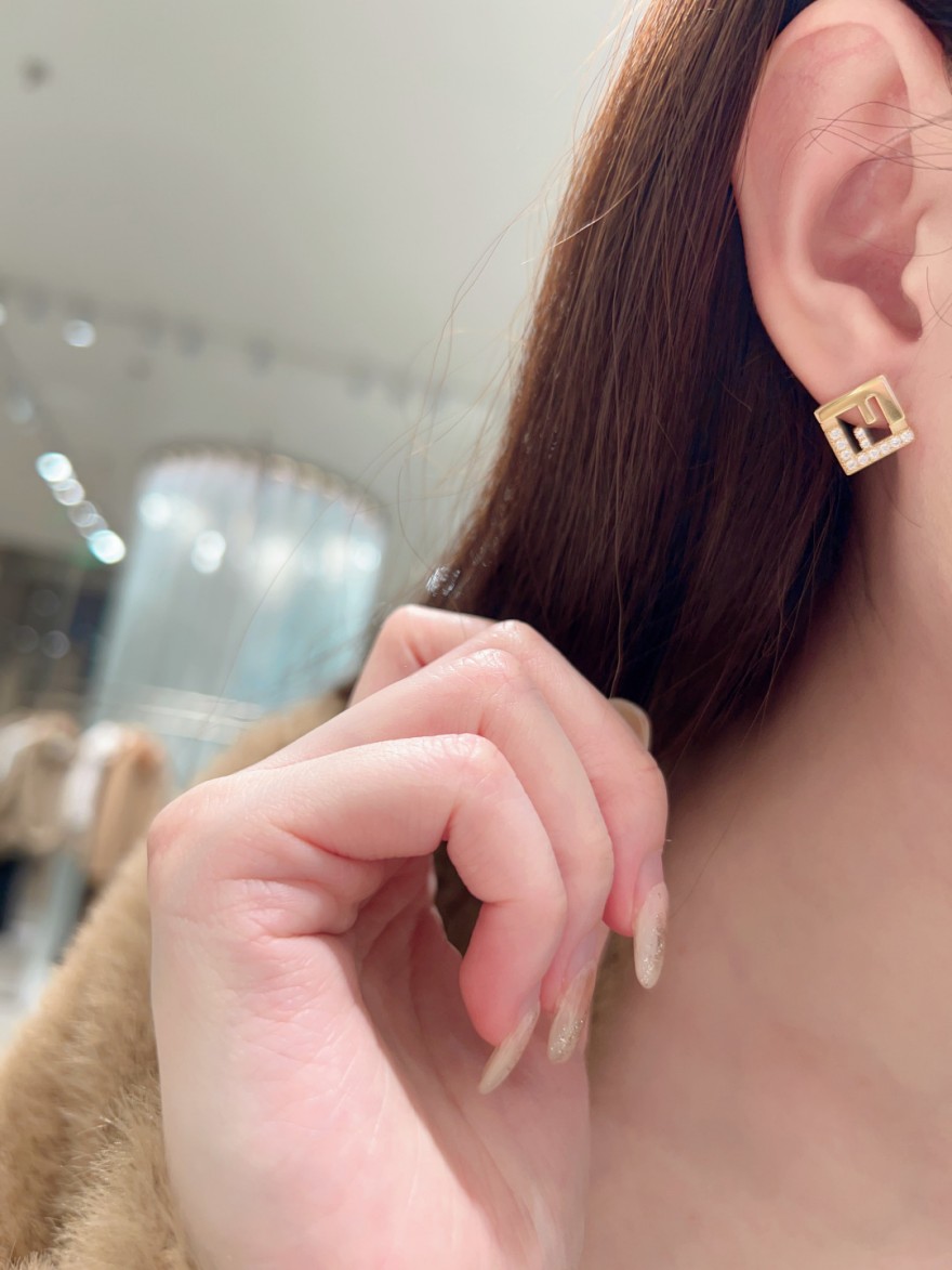 フェンディスーパーコピーイヤリング アクセサリー