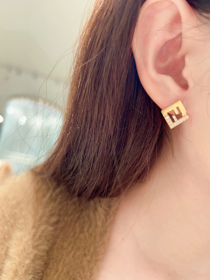 フェンディスーパーコピーイヤリング アクセサリー