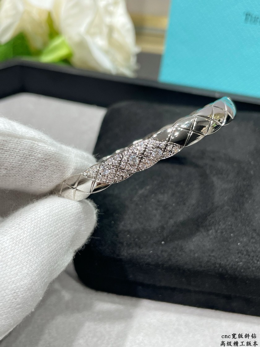 シャネルブレスレット アクセサリー