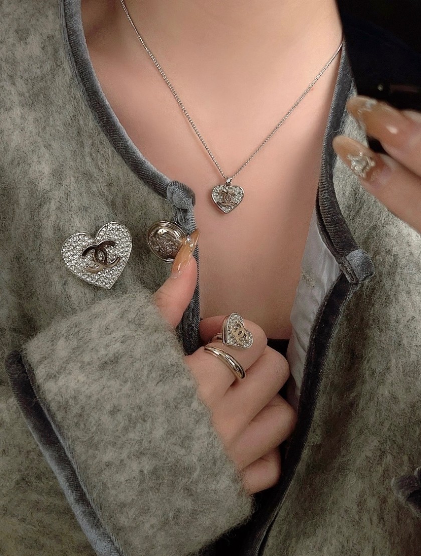 シャネルCHANELコピーブローチ アクセサリー
