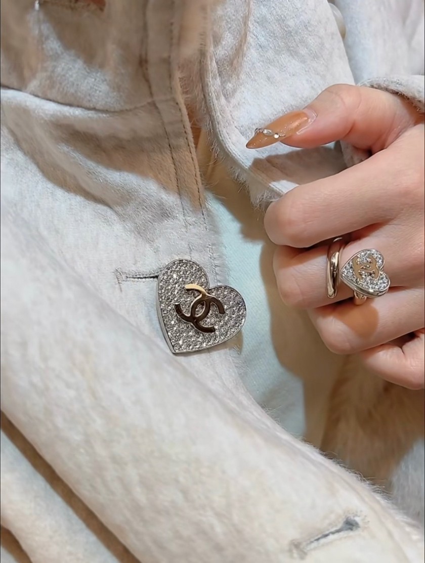 シャネルCHANELコピーブローチ アクセサリー