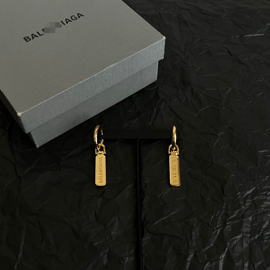バレンシアガBALENCIAGAコピーイヤリング アクセサリー