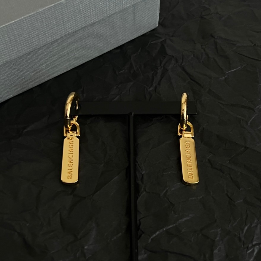 バレンシアガBALENCIAGAコピーイヤリング アクセサリー