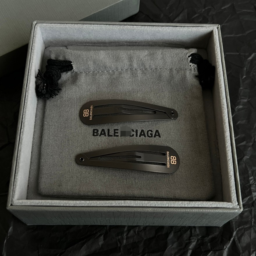 バレンシアガBALENCIAGAコピーへアビン アクセサリー