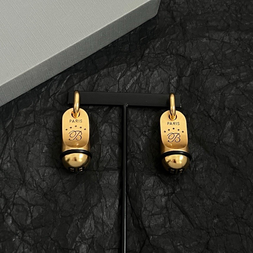 バレンシアガBALENCIAGAコピーイヤリング アクセサリー