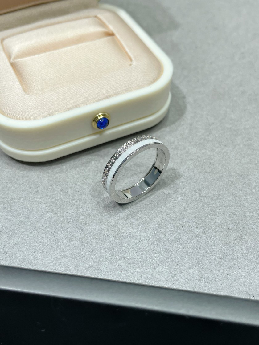 BOUCHERON アクセサリー リング 指輪