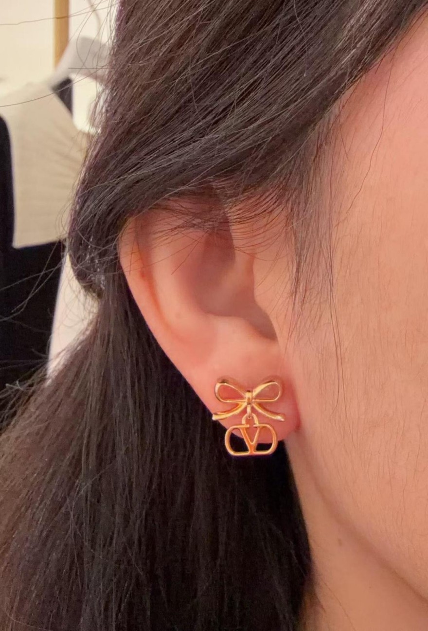 ヴァレンティノ イヤリング アクセサリー
