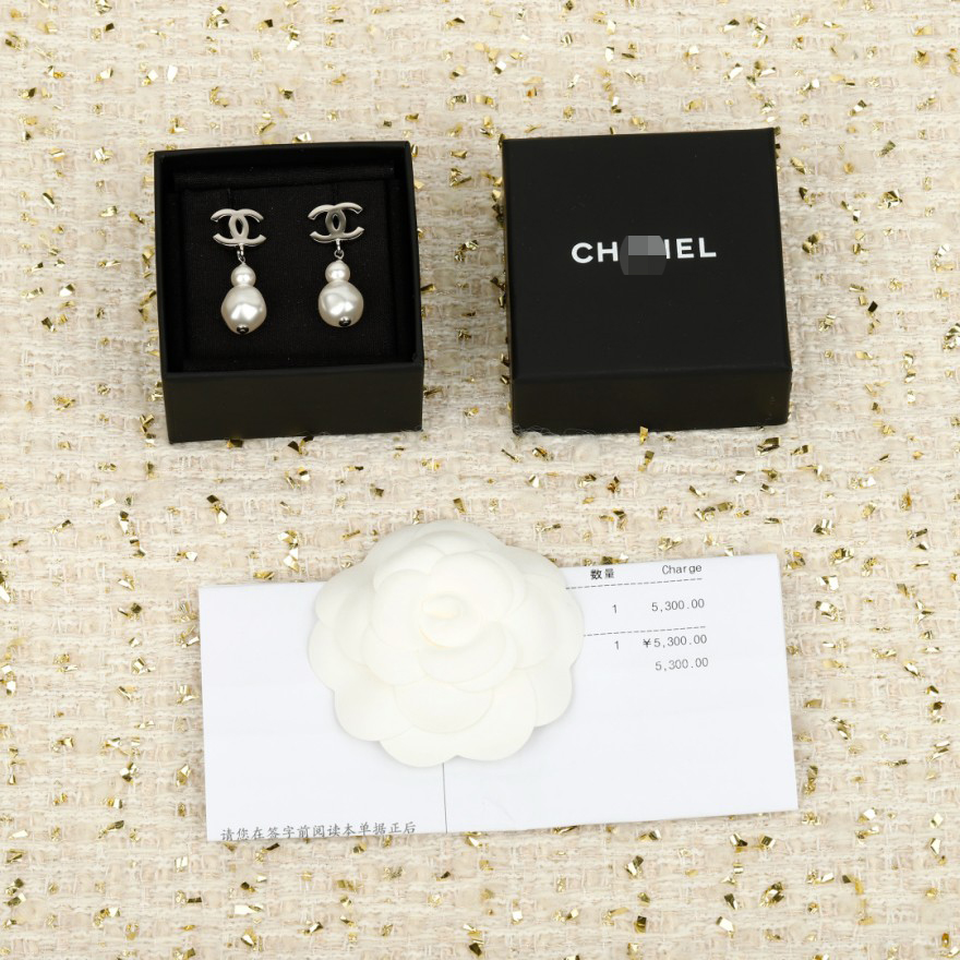 シャネルイヤリング アクセサリー