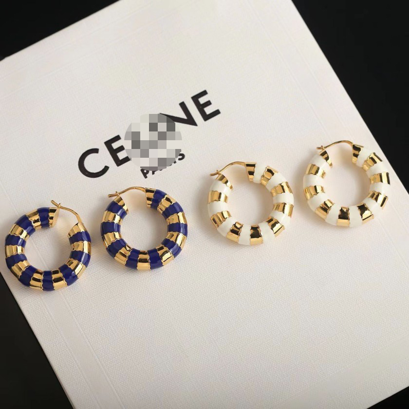 セリーヌイヤリング アクセサリー