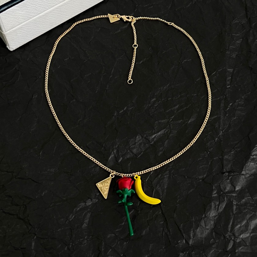 プラダネックレス アクセサリー