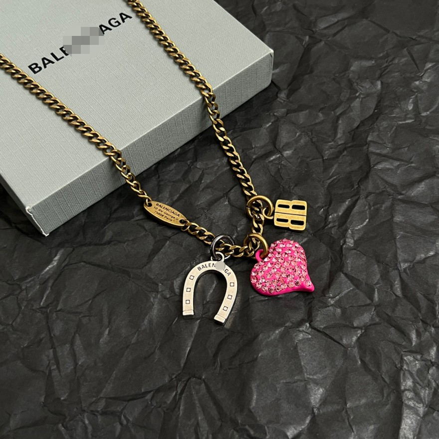 バレンシアガ ネックレス アクセサリー