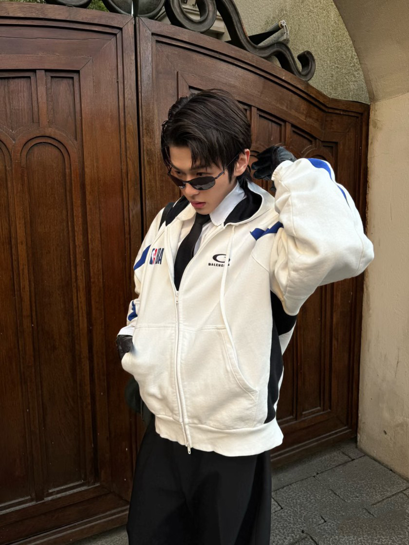 バレンシアガコピー×NBAパーカー フードジャケット