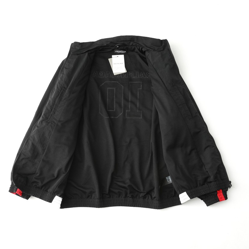バレンシアガ &times; NBA ジャケット　アウター
