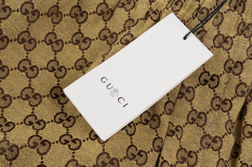 グッチコピースウェット パンツ