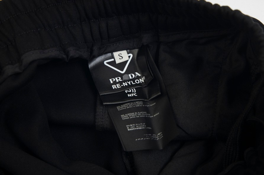 プラダコピースウェット パンツ