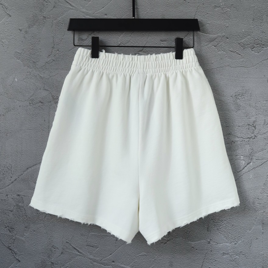 バレンシアガ ロゴ スウェットパンツ ストリートスタイル