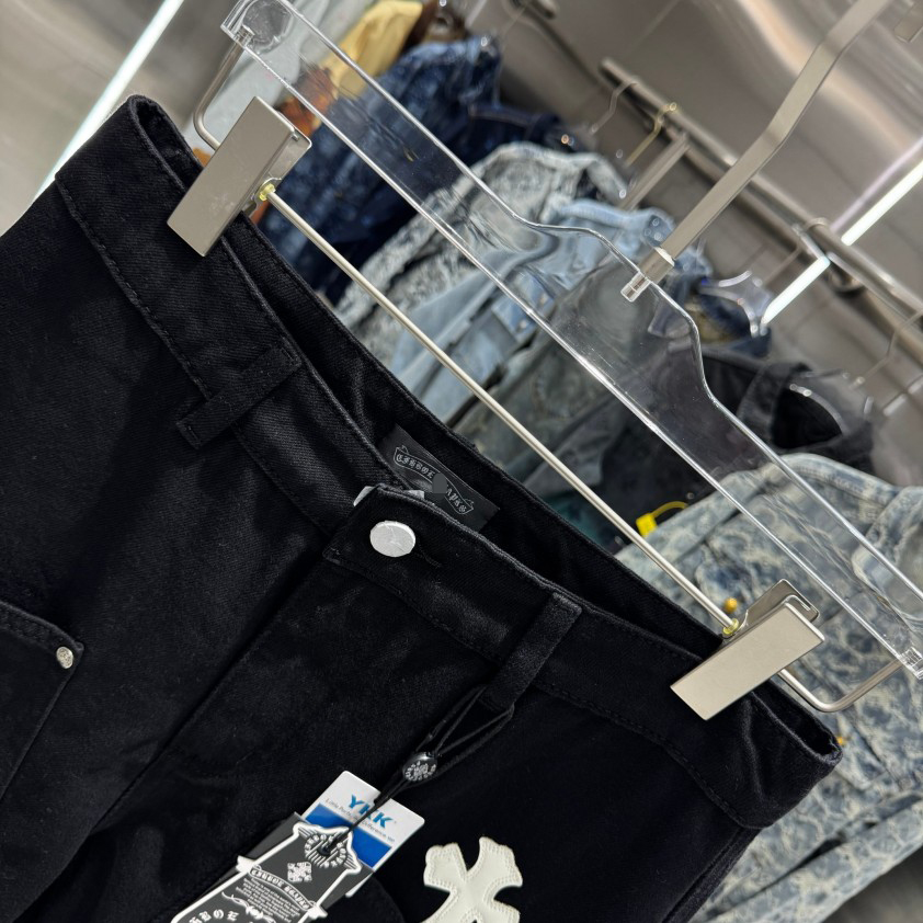 クロムハーツデニムパンツ