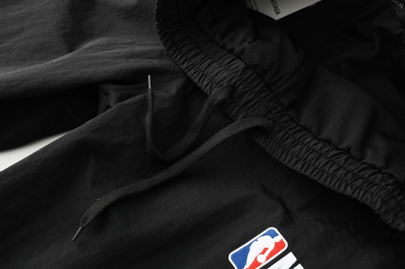 バレンシアガ  &times; NBA スウェット パンツ