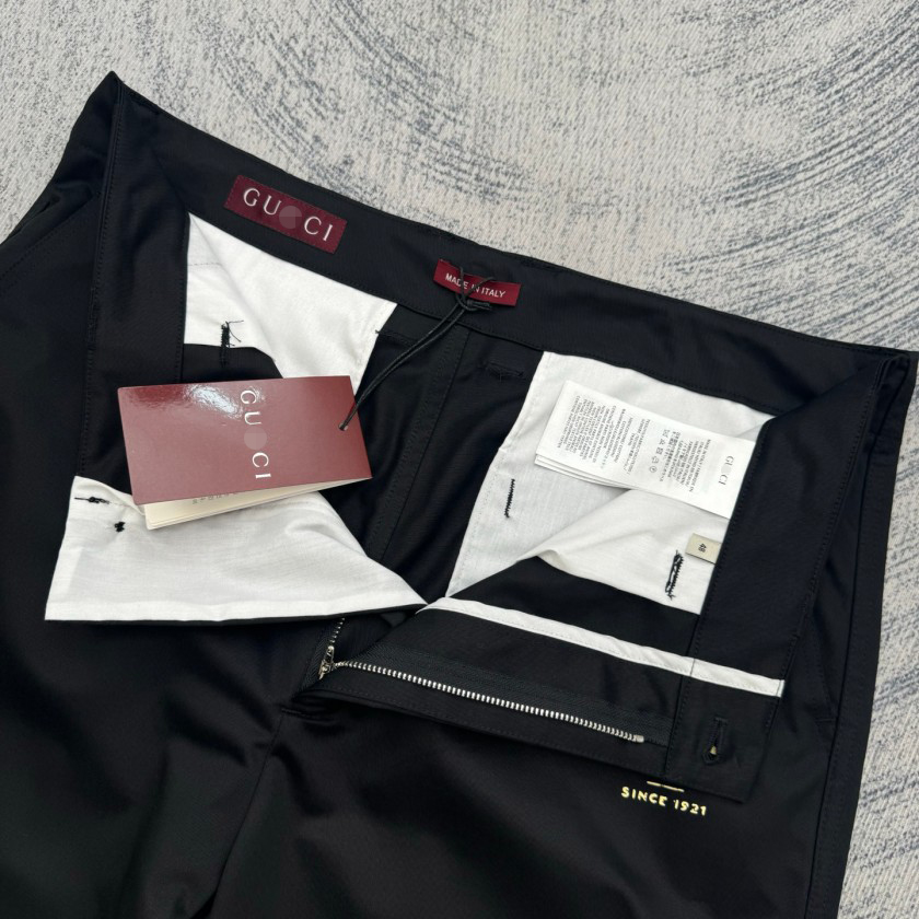 グッチ スウェット パンツ