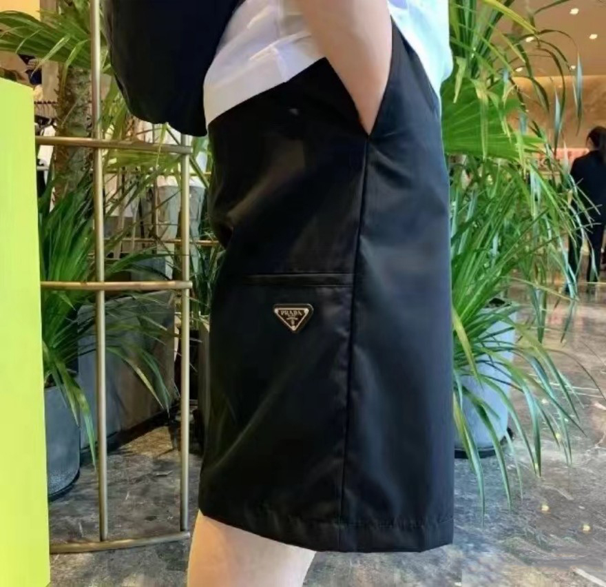 プラダ スウェット パンツ