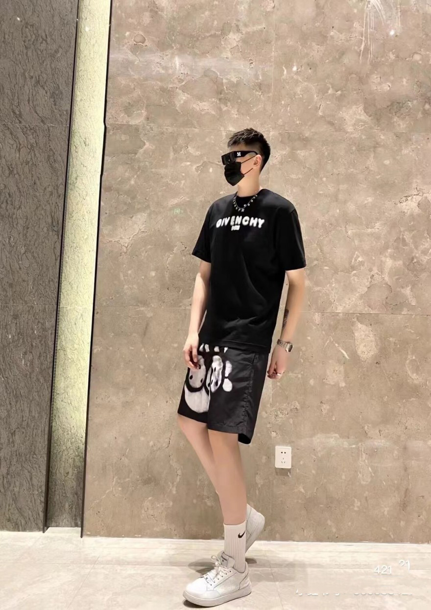 ジバンシイスウェット パンツ