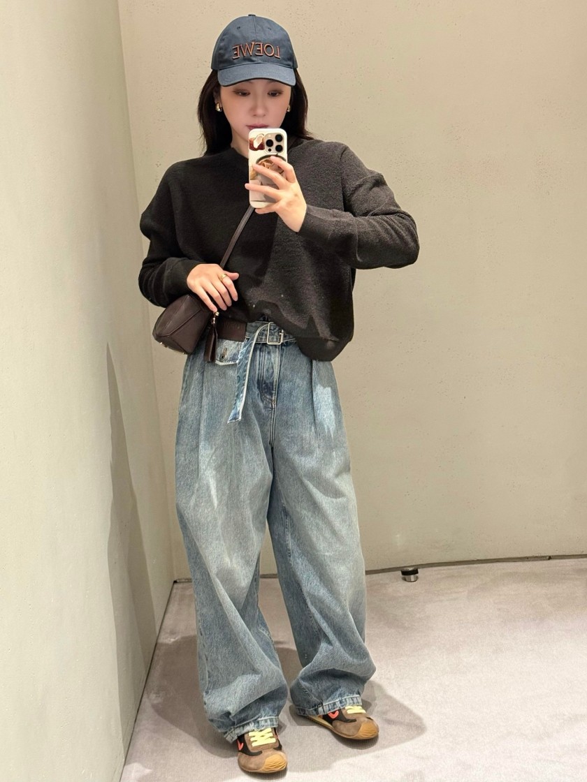 ロエベ デニムパンツ