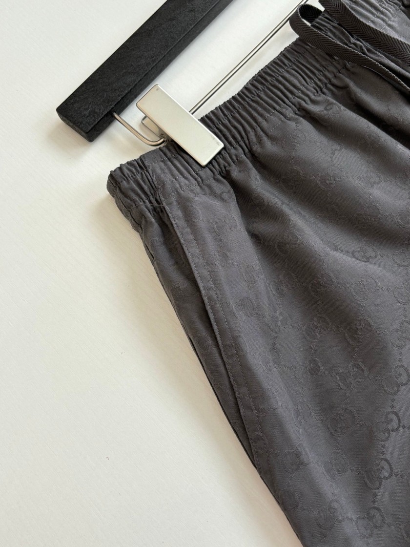 グッチ スウェット パンツ