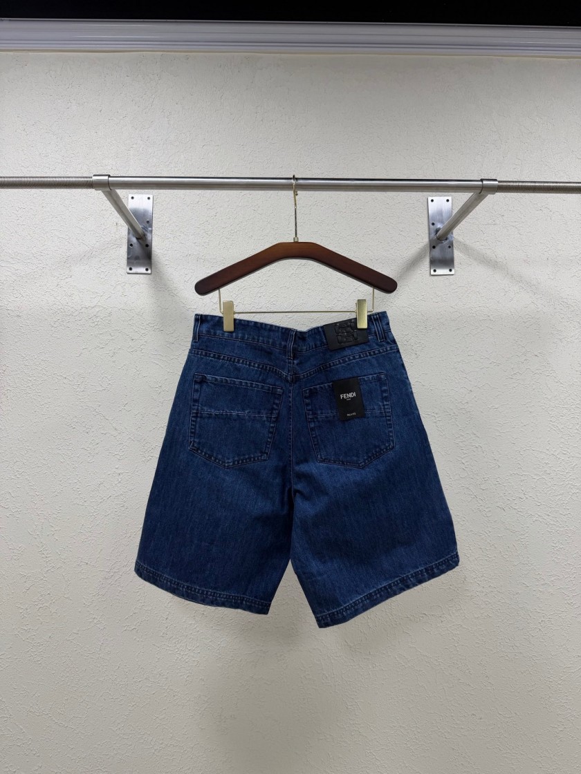 フェンディ スウェット パンツ