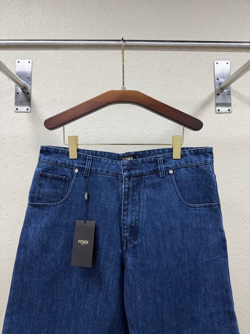フェンディ スウェット パンツ