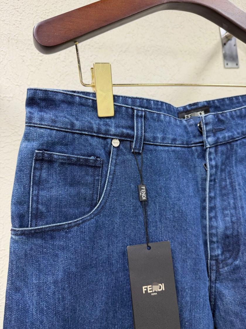 フェンディ スウェット パンツ