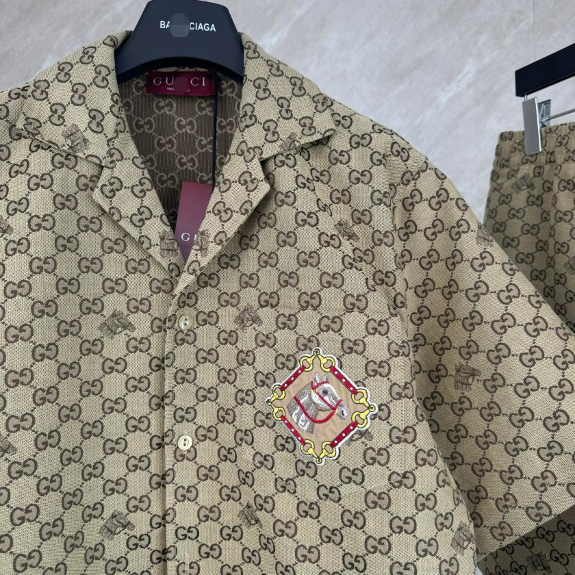 グッチ メンズ レディース  シャツ